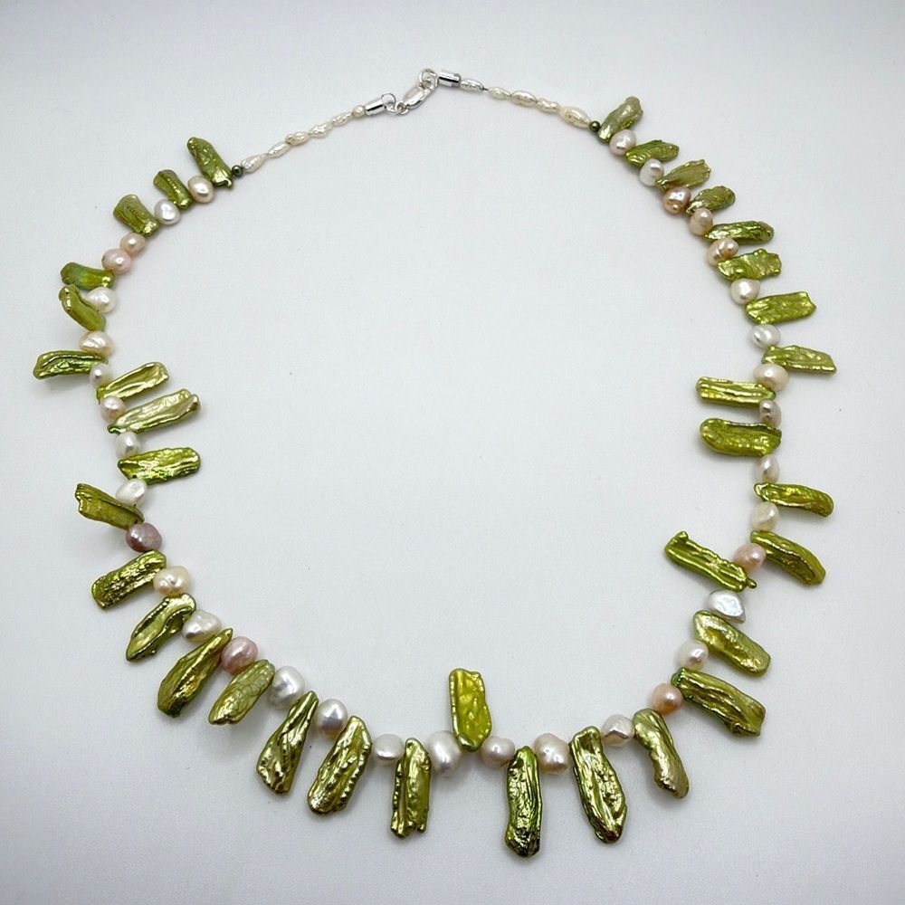 NWOT Revived! 20" Dyed Biwa, freshwater, rice pearl necklace w/ 925‎ hardware!